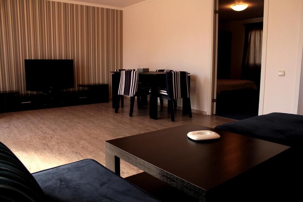 Отель Cross Resort Hotel Ереван