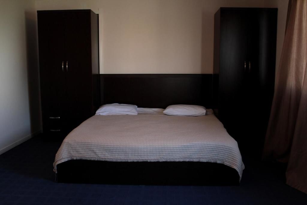 Отель Cross Resort Hotel Ереван