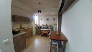 Отель Cross Resort Hotel Ереван Апартаменты с 1 спальней-1