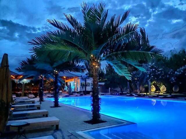 Отель Cross Resort Hotel Ереван-5