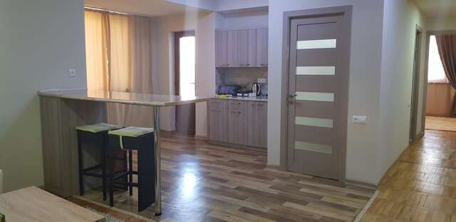 Отель Cross Resort Hotel Ереван-33