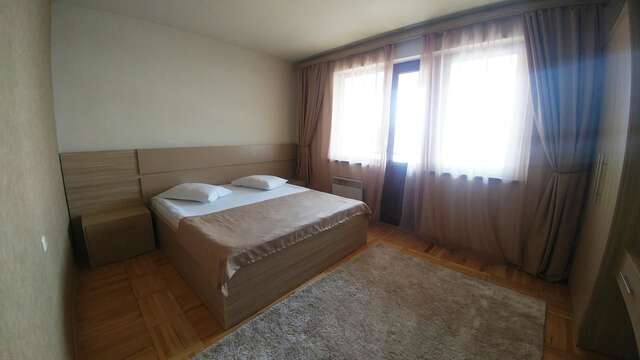 Отель Cross Resort Hotel Ереван-44