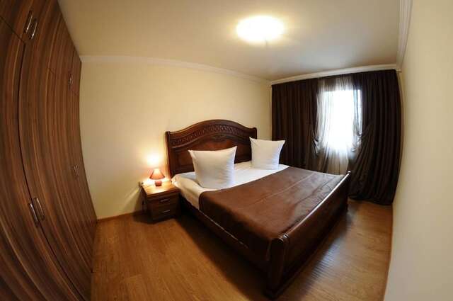 Отель Cross Resort Hotel Ереван-49